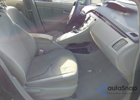 2011 Toyota Prius Three z USA, uszkodzony, nr VIN JTDKN3DU9B0295109